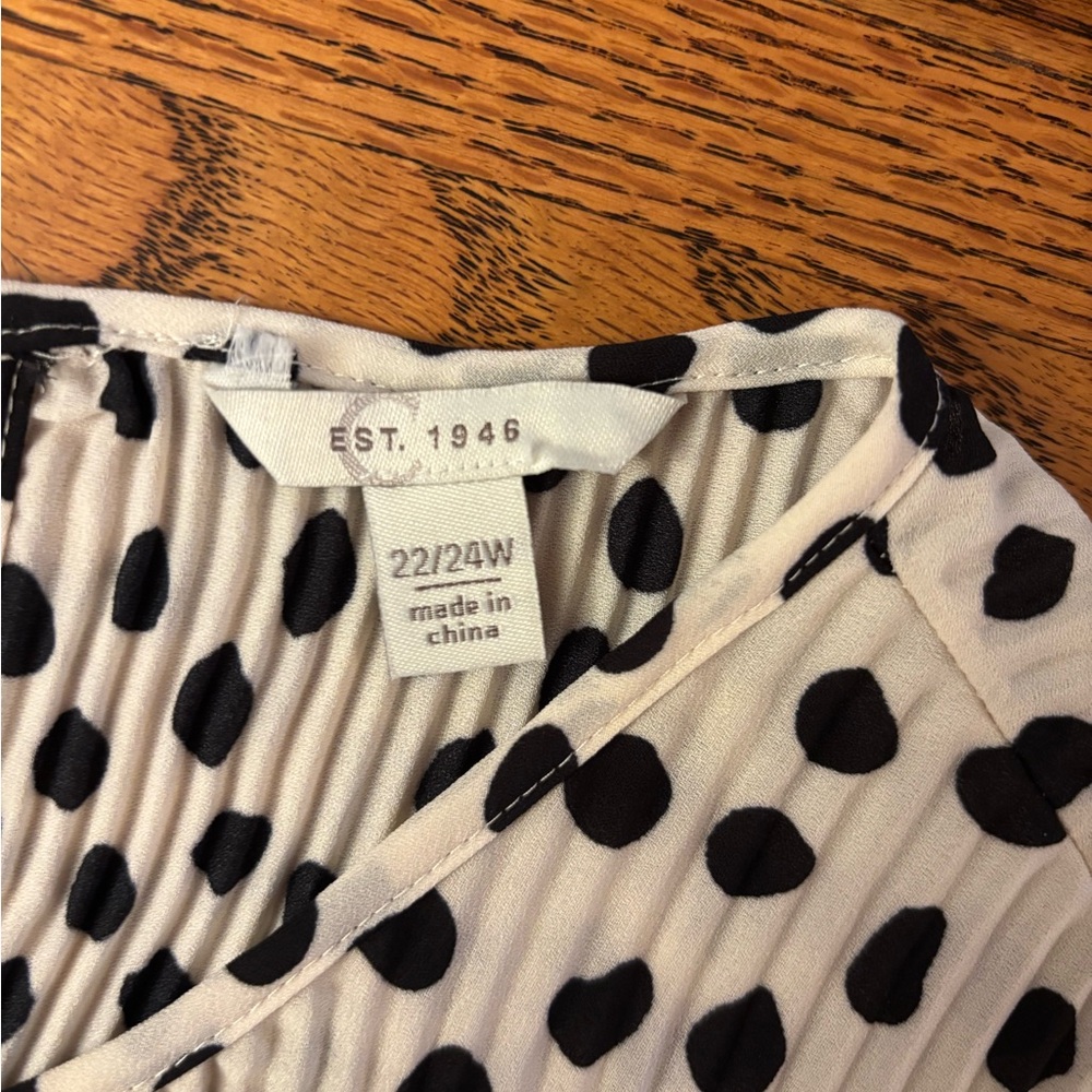Cato - Black and Cream designed Shirt - Picture 3 of 10